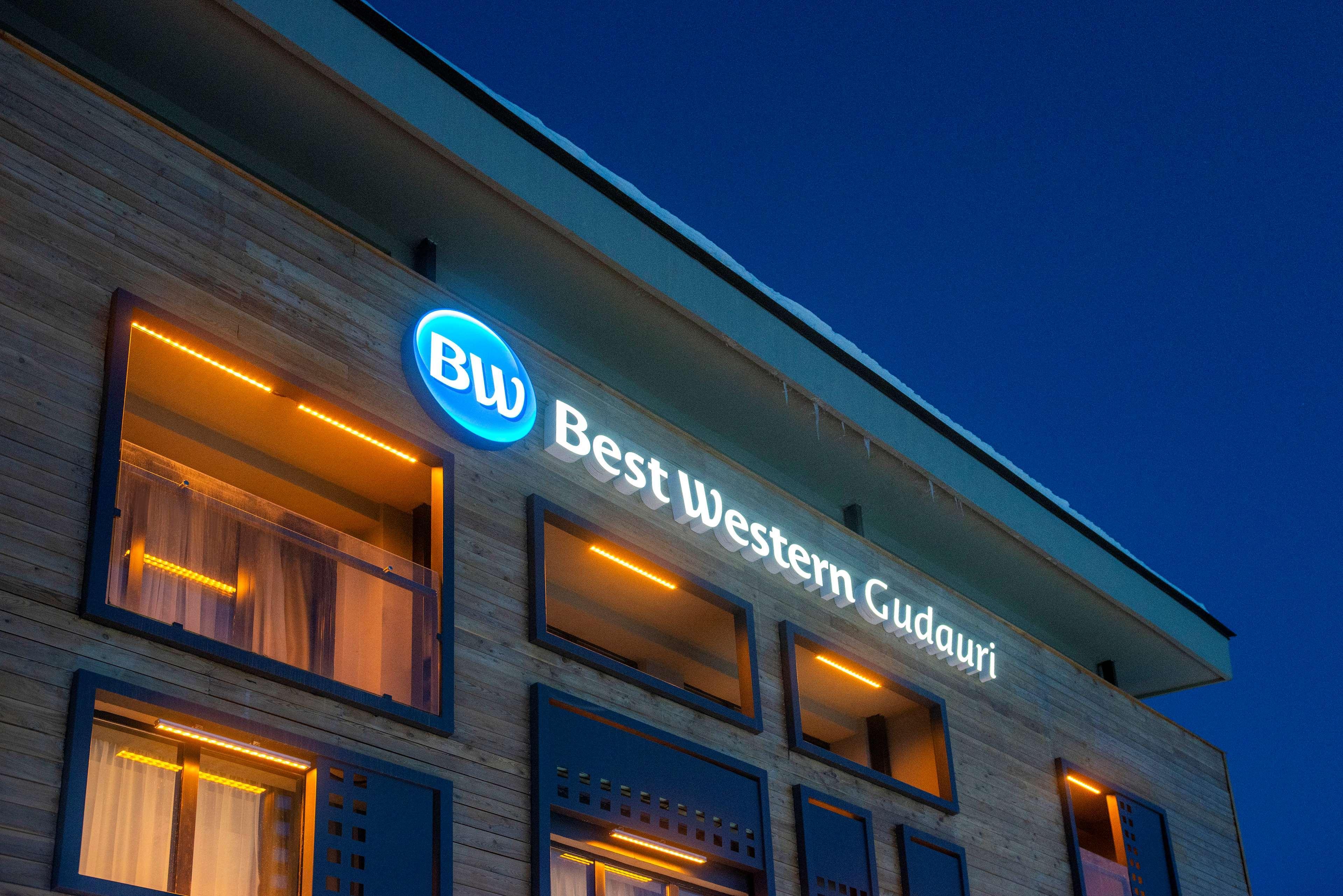 Best Western Gudauri Ngoại thất bức ảnh