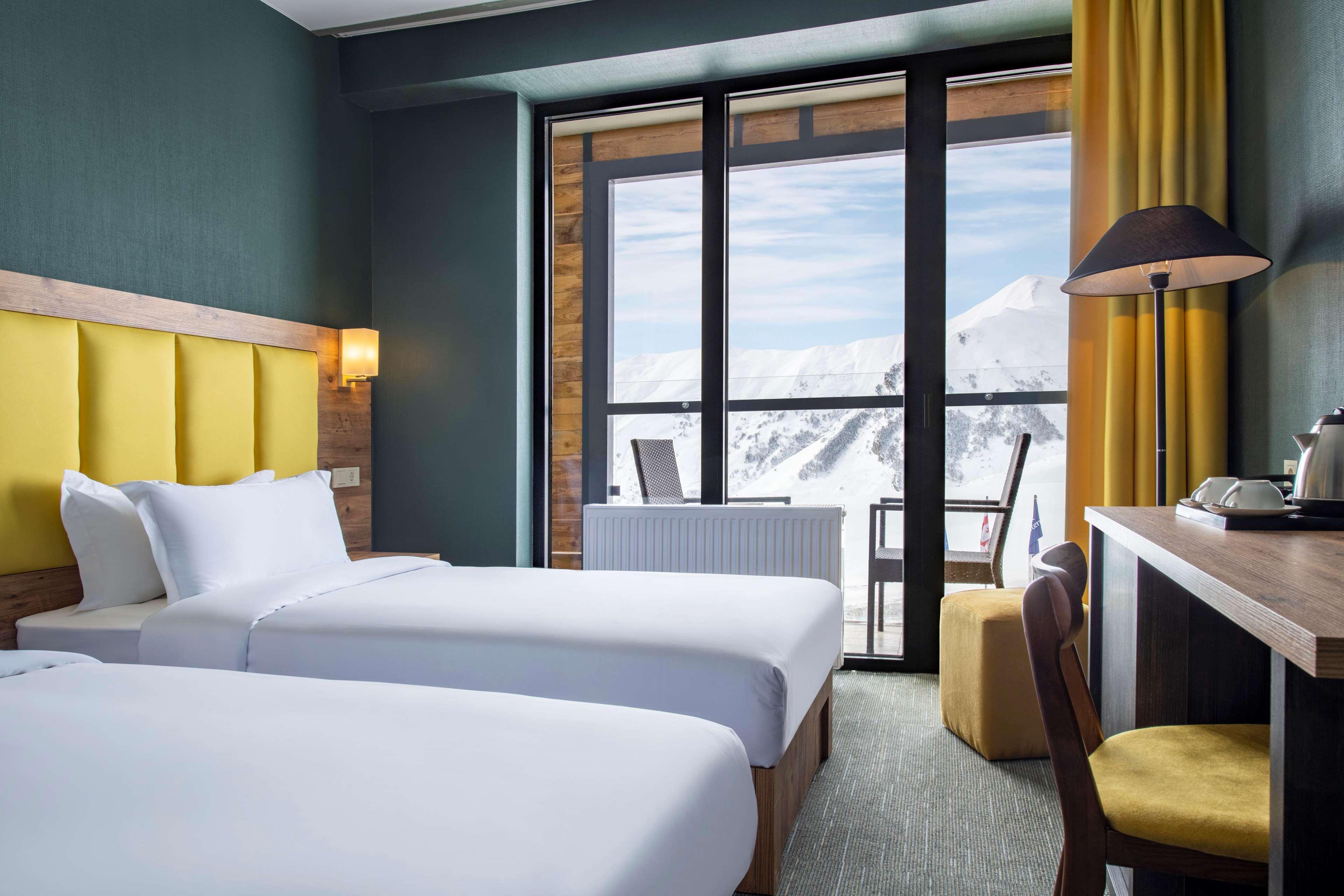 Best Western Gudauri Ngoại thất bức ảnh